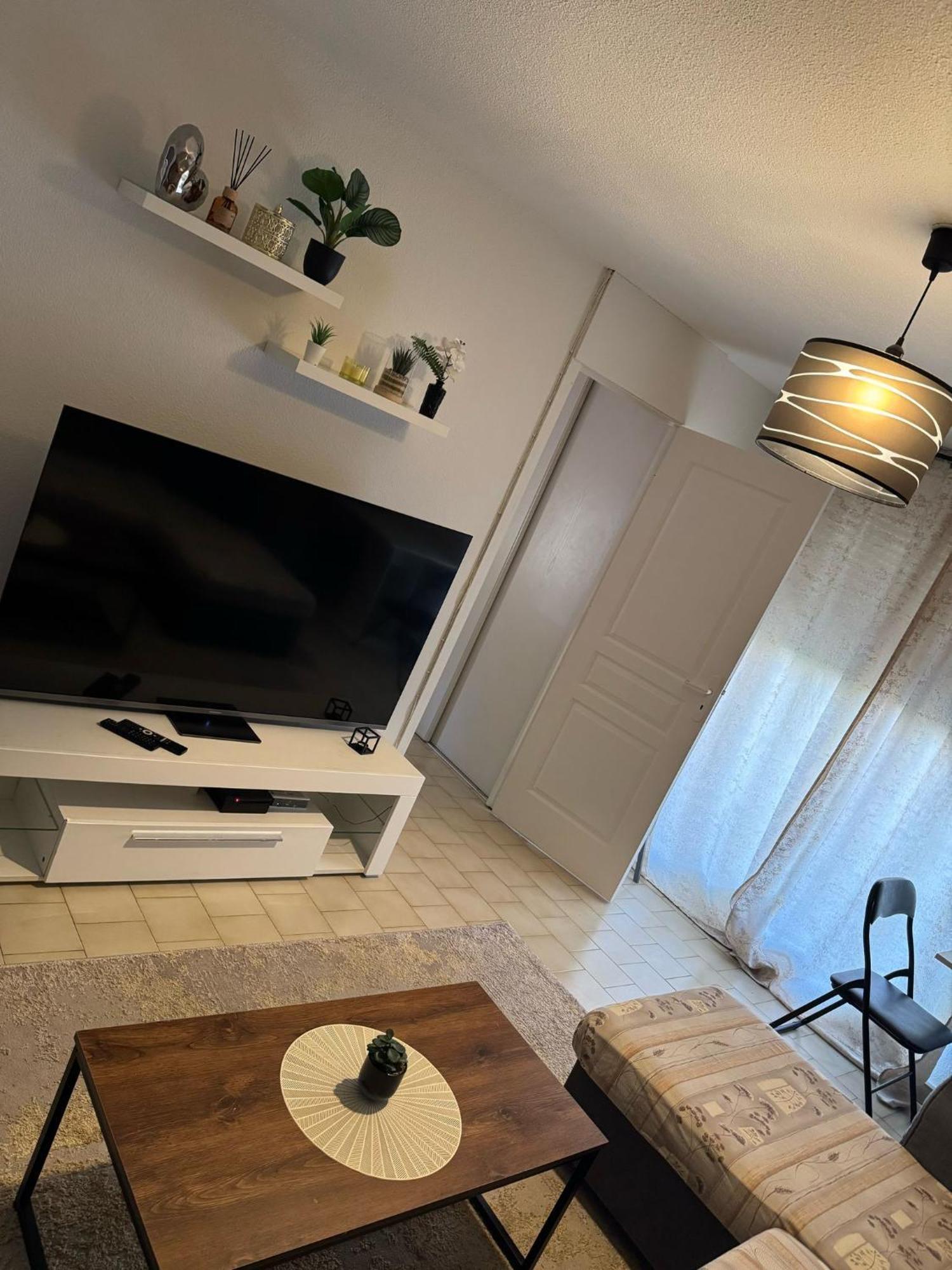 T2 Montpellier Plein Sud Clim Wifi Terrasse De 16M2 Apartamento Exterior foto